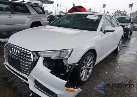 2019 Audi A4 40 Premium/40 Titanium Premium из США, поврежденный, VIN WAUGMAF41KN004466